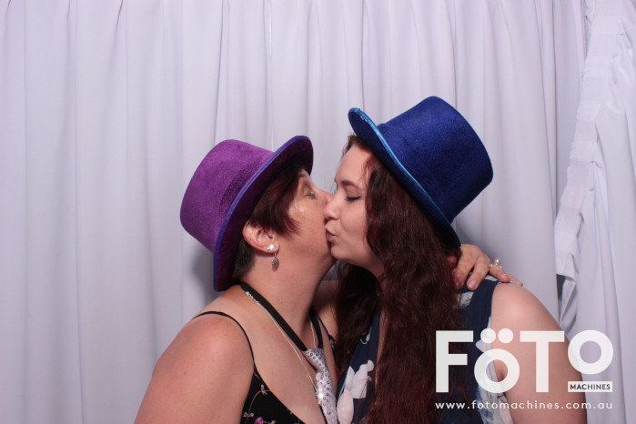 Diandra and Nick’s Wedding | View more photos from the event at gallery.fotomachines.com.au/u/FOTOMachines/Diandra-and-Nick’s-Wedding